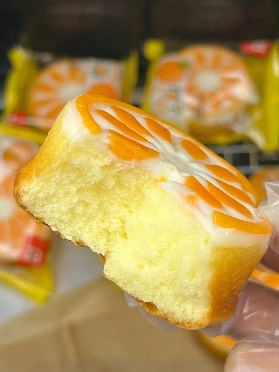 92a1橙子布丁蛋糕真的戳中我的心巴…造型可爱,味道也超好吃～ 嫩滑