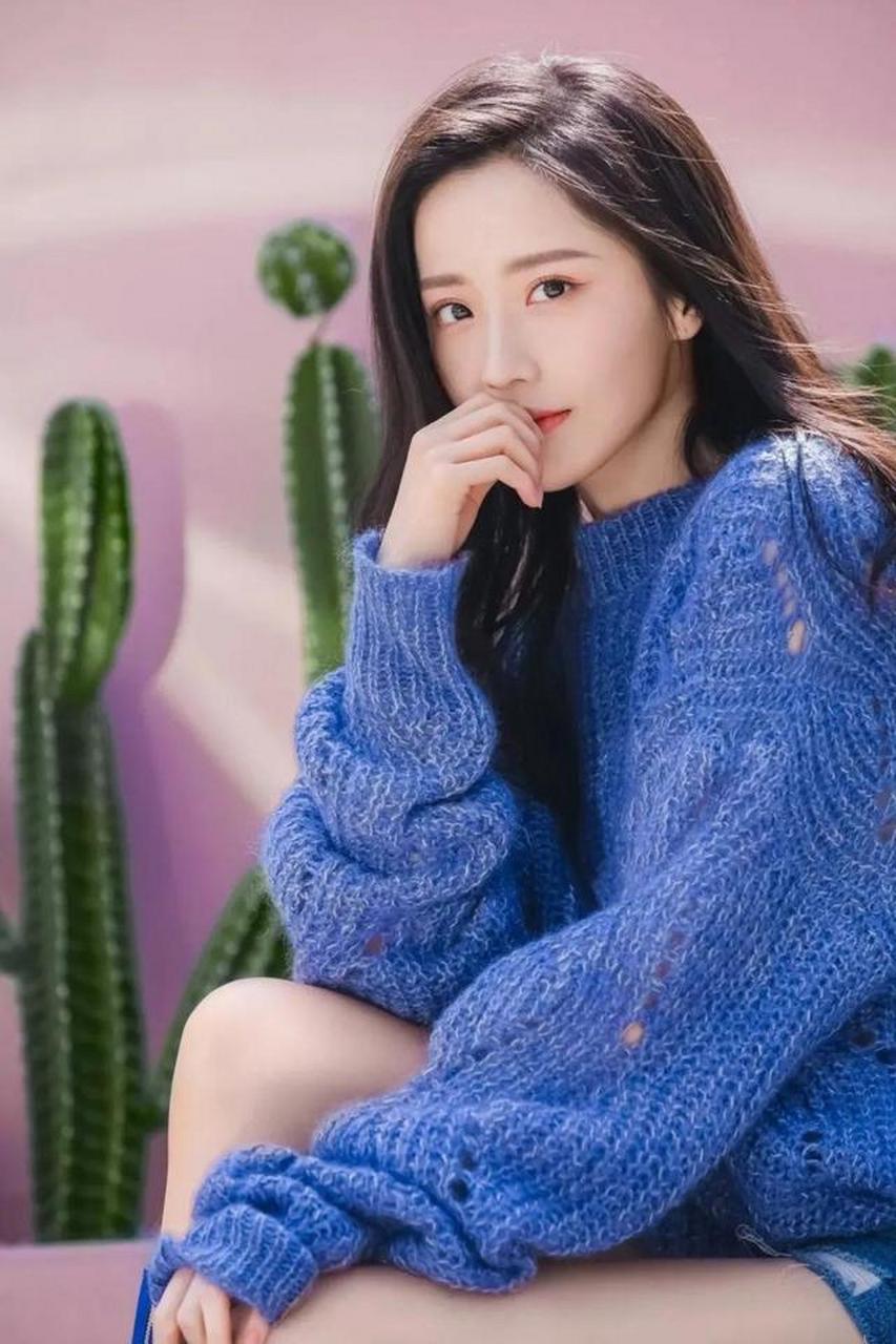 硬糖少女 王艺谨