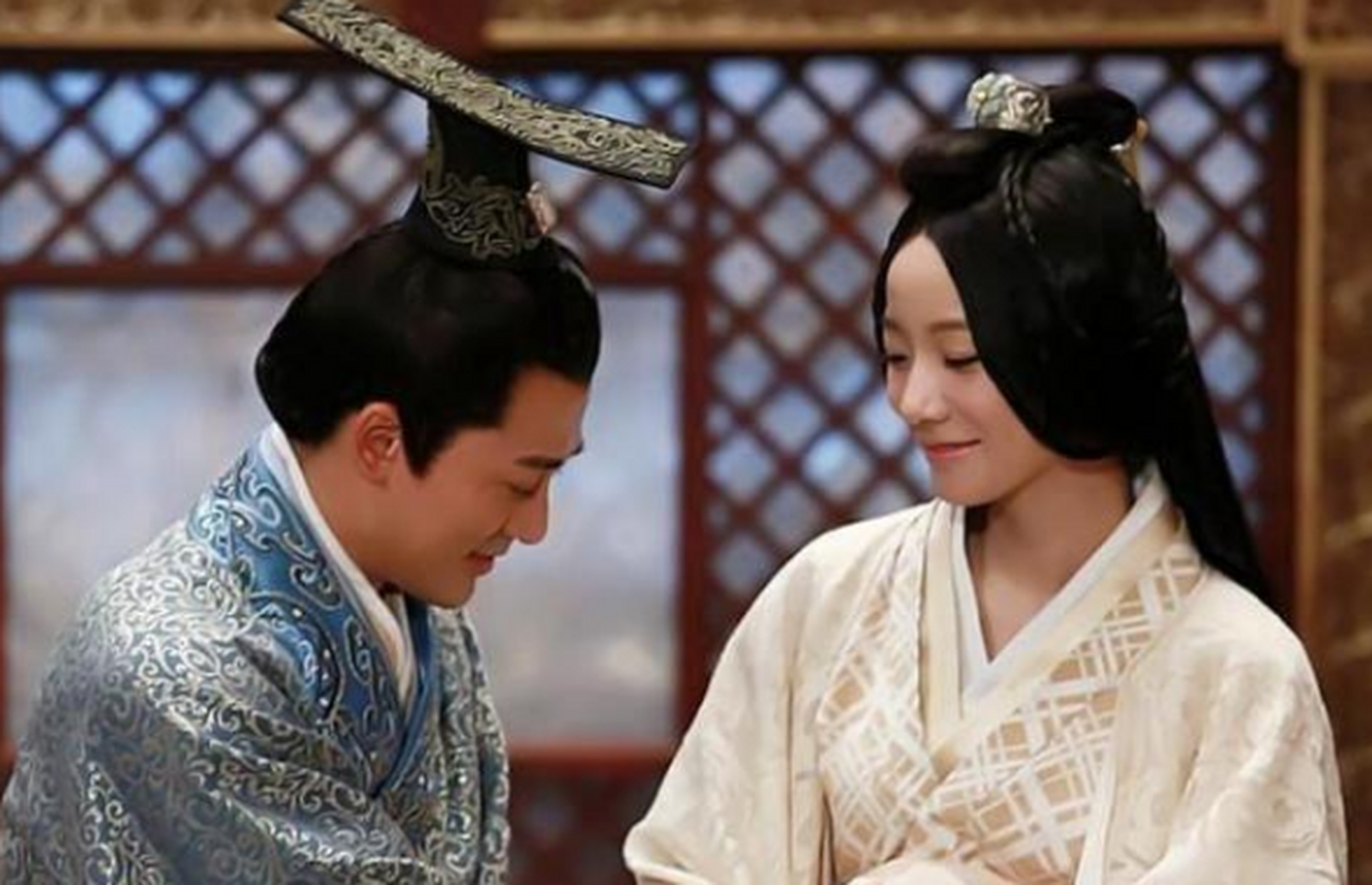 巫蛊之祸后,汉武帝再也没有提起过,想起过卫子夫.这个陪伴了他49年,当