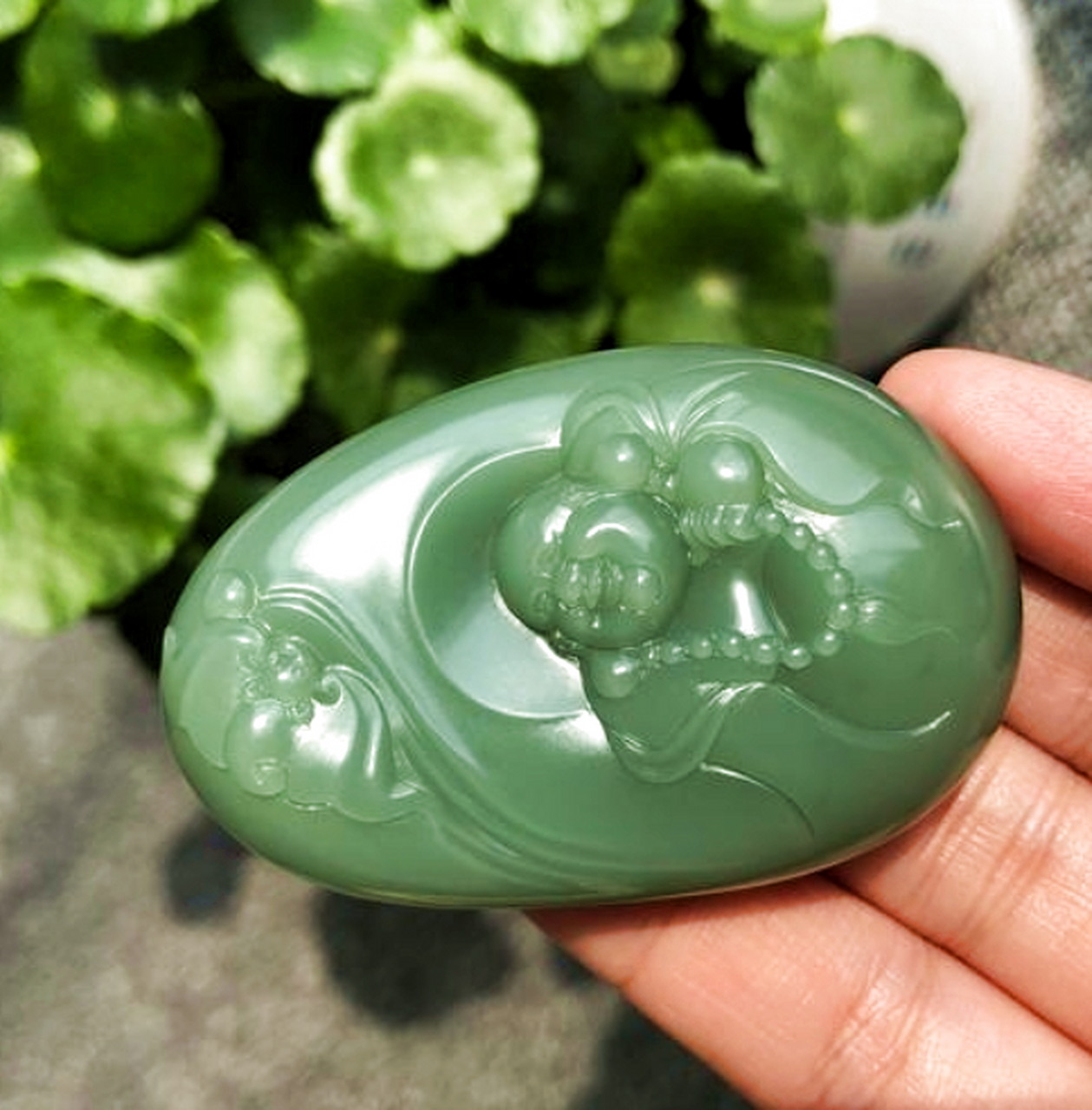 点击头像看直播##和田玉#沙枣青做为和田玉籽料里面一种独有的颜色这