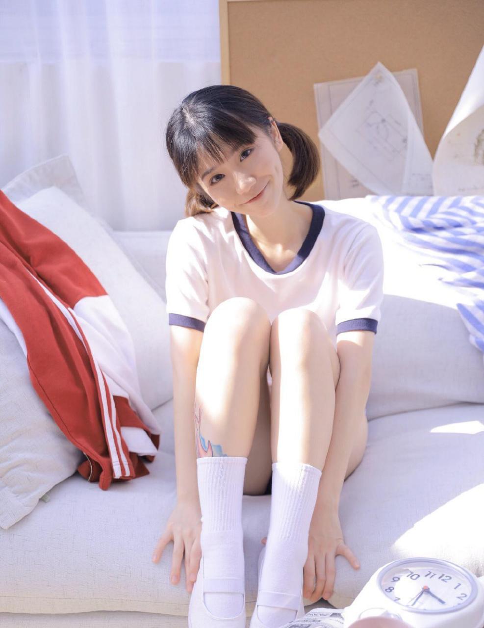 元气美少女可爱甜美摄影写真