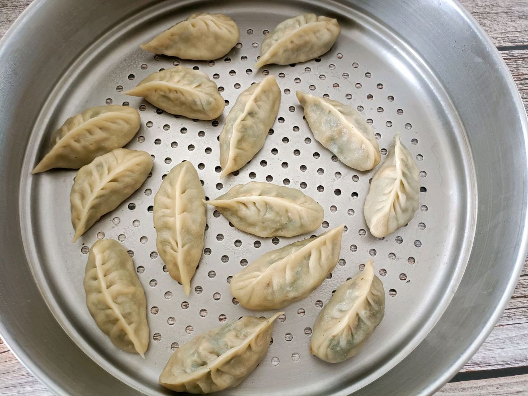 柳叶蒸饺 柳叶型这是第一次做,有点感觉了.还需要多做几次.