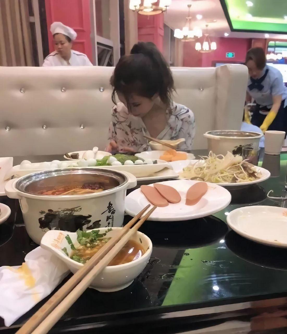 和相亲对象吃饭后,接下来该干吗? #搞笑趣味图