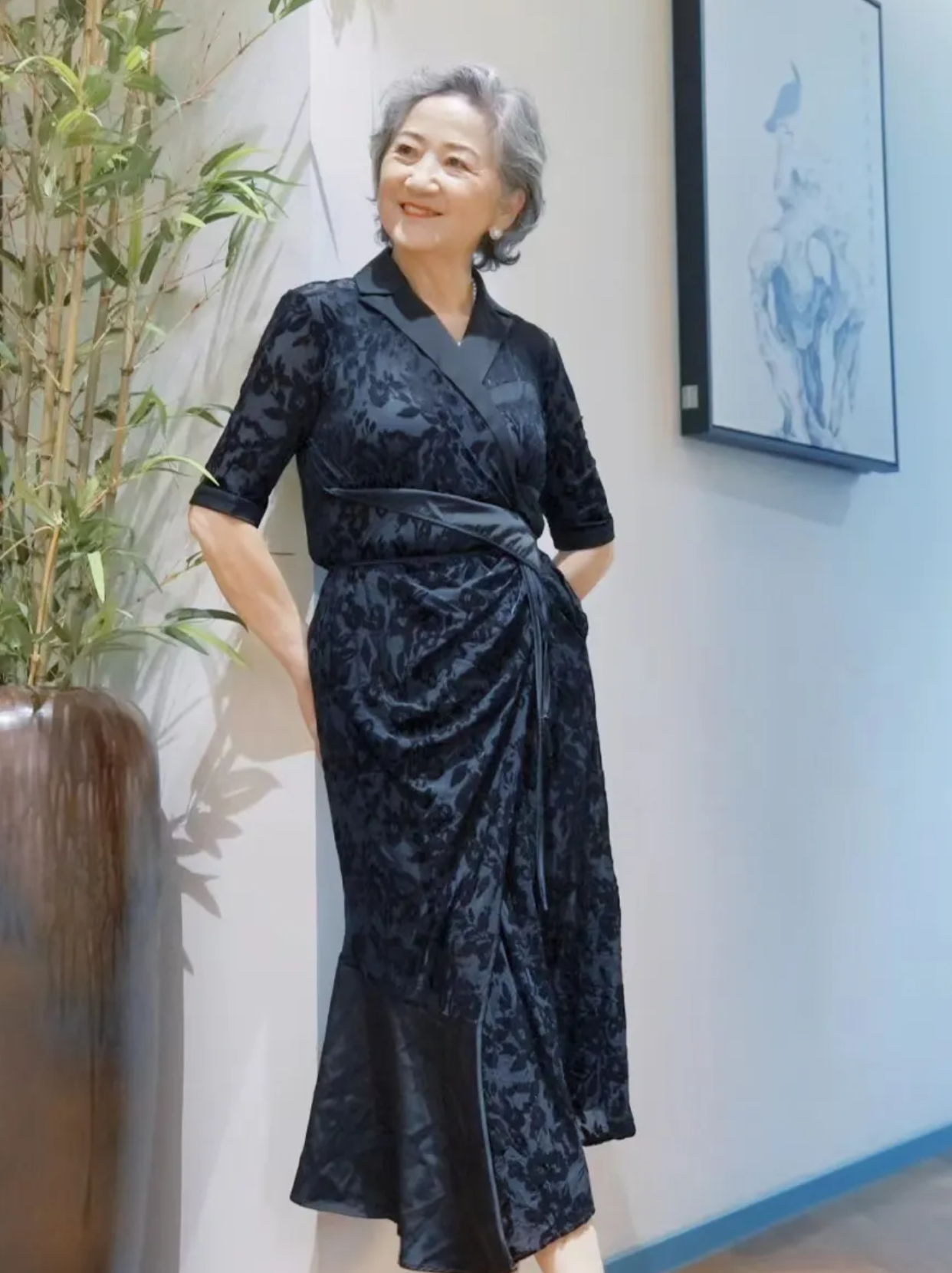 她就这样走了,毫无征兆 在一个风和日丽的早晨,阳