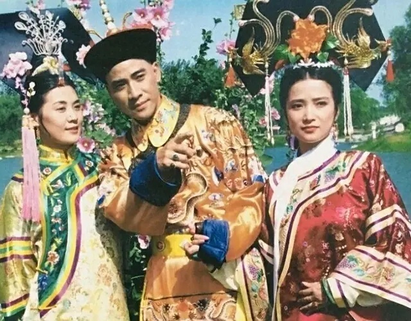 丛珊,翁家明,何晴,《戏说慈禧》,1993年 丛珊身材好 精武门里蔡六斤
