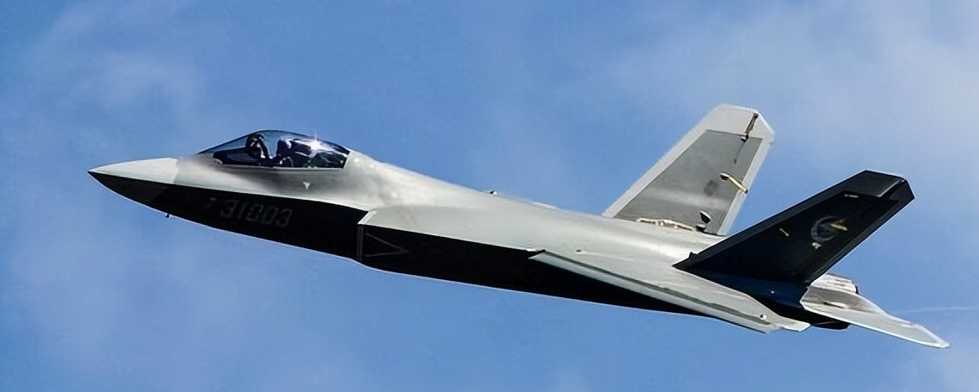 先进武器集中亮相,歼35,新航母解密,官方为何突然高调起来?