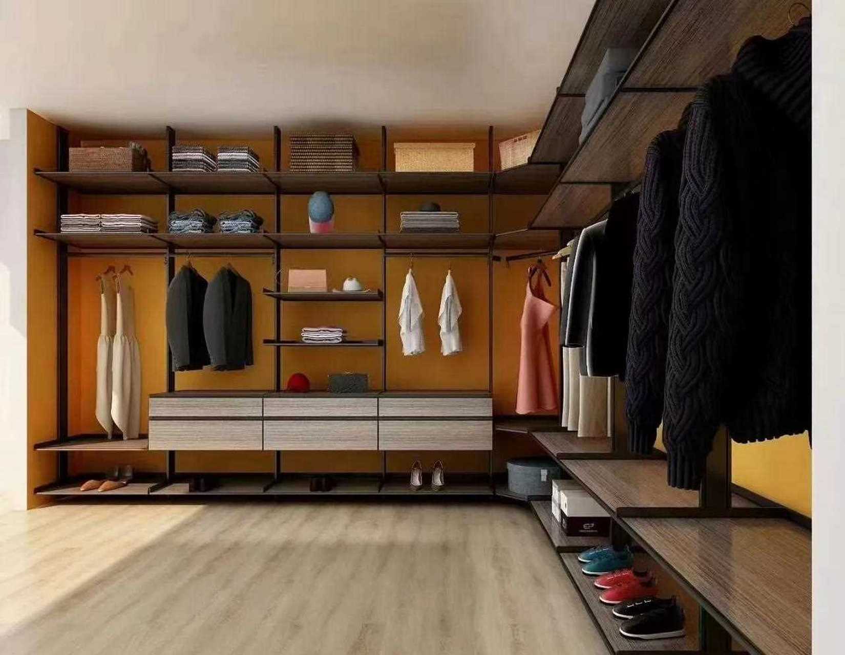 极简开放式衣帽间,哑黑色铝合金立柱,木纹色台板,台板,抽屉全部是铝