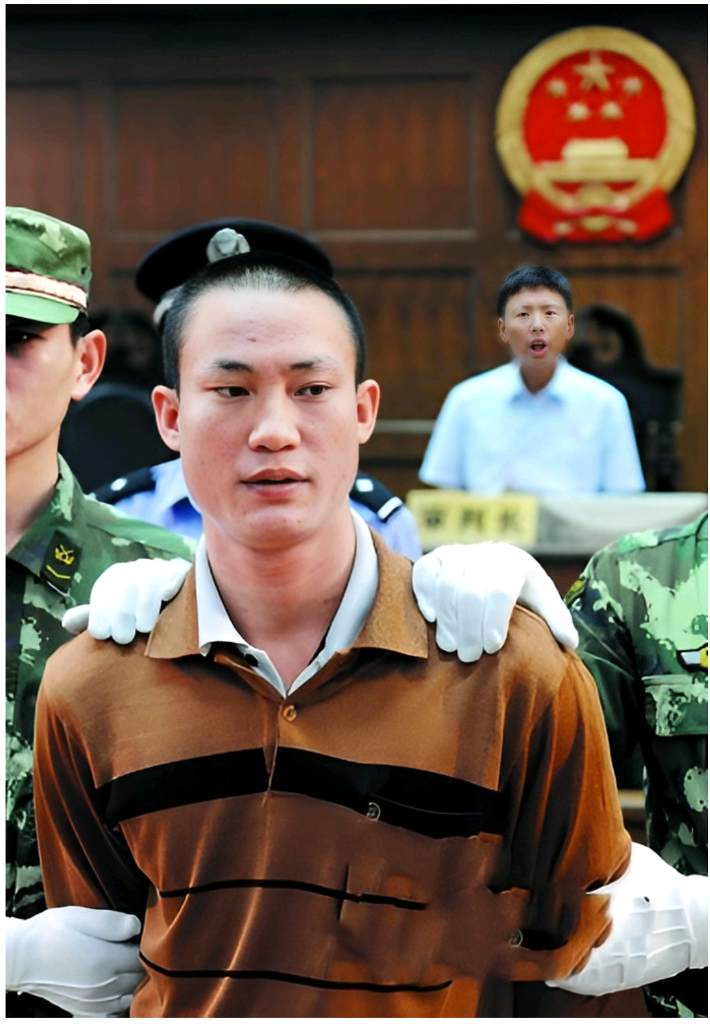 2009年,被判死刑的抢劫犯张国全,审判现场他听到自己