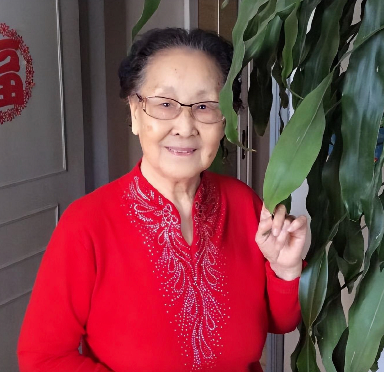 《小兵张嘎》"罗金保"张莹去世54年后,妻李慧颖逝世,享年92岁