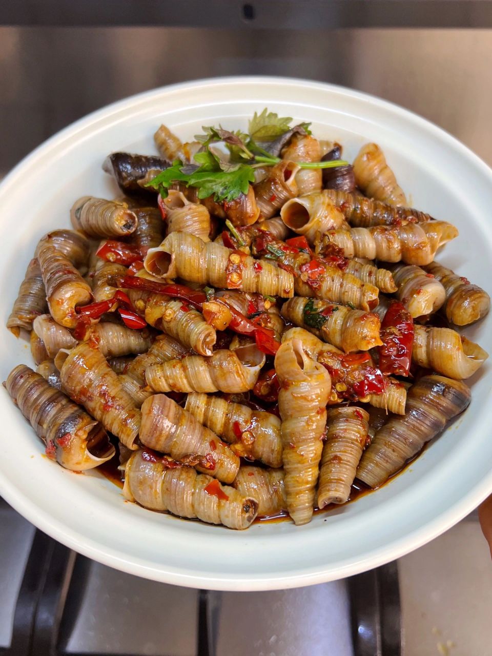 香辣钉螺,辣哭了,学会可以开店了,巨好吃 钉螺真的是便宜又好吃,辣哭
