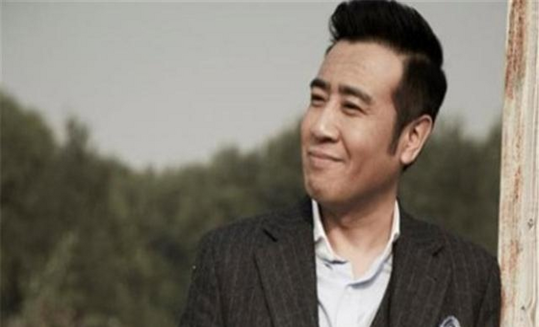 于和伟的妻子叫宋林静,事实上宋林静很早就出现了,所以宋林静在于和伟