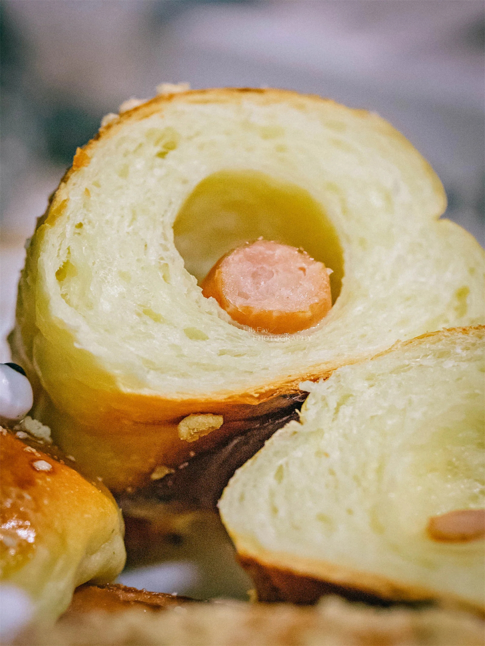 酥粒章鱼小面包,松软香甜放凉也不硬  92 外皮酥脆,内里松软,一口咬