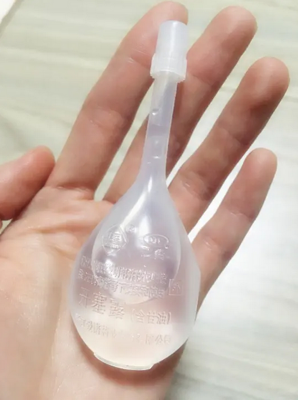 开塞露的主要成分就是甘油,而且还都是大分子的,根本没有办法被人体