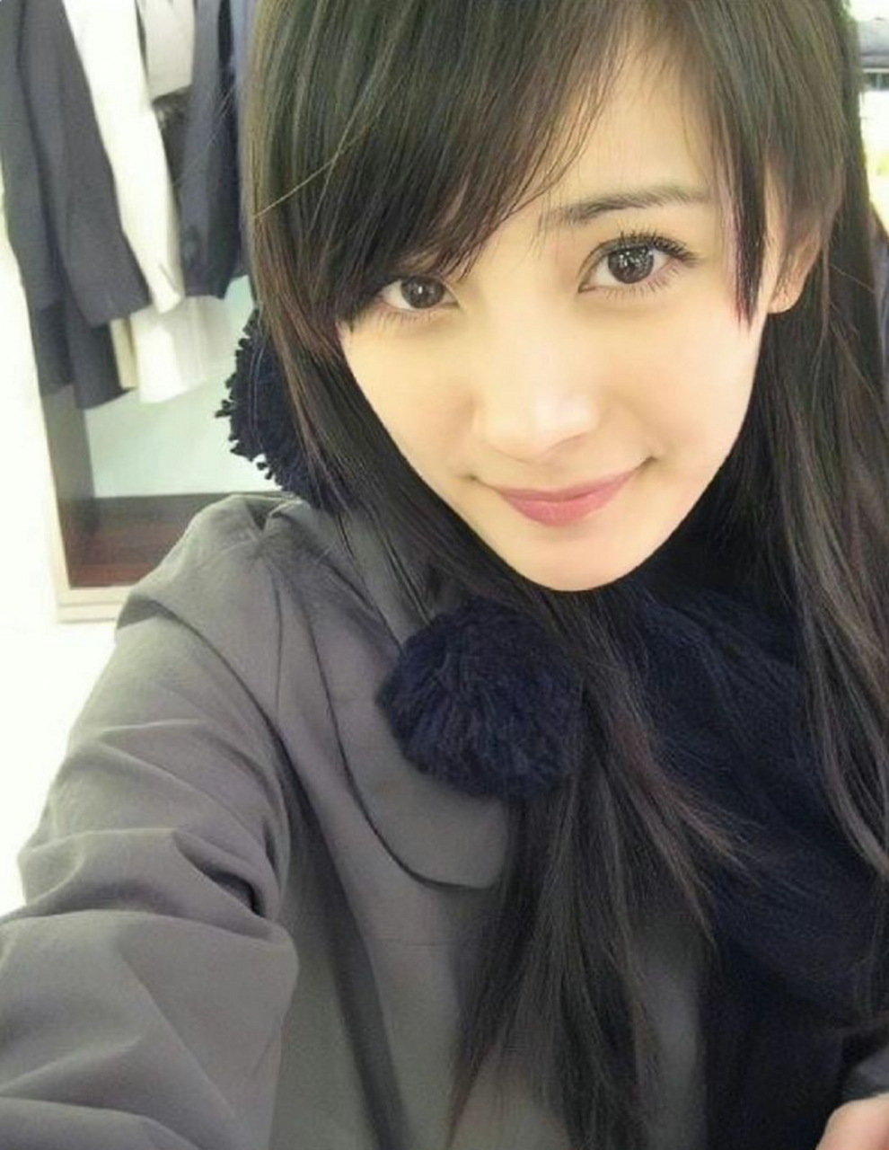 盘点早期杨幂旧照,从小美到大的她青春元气满满,非过但没丑过!