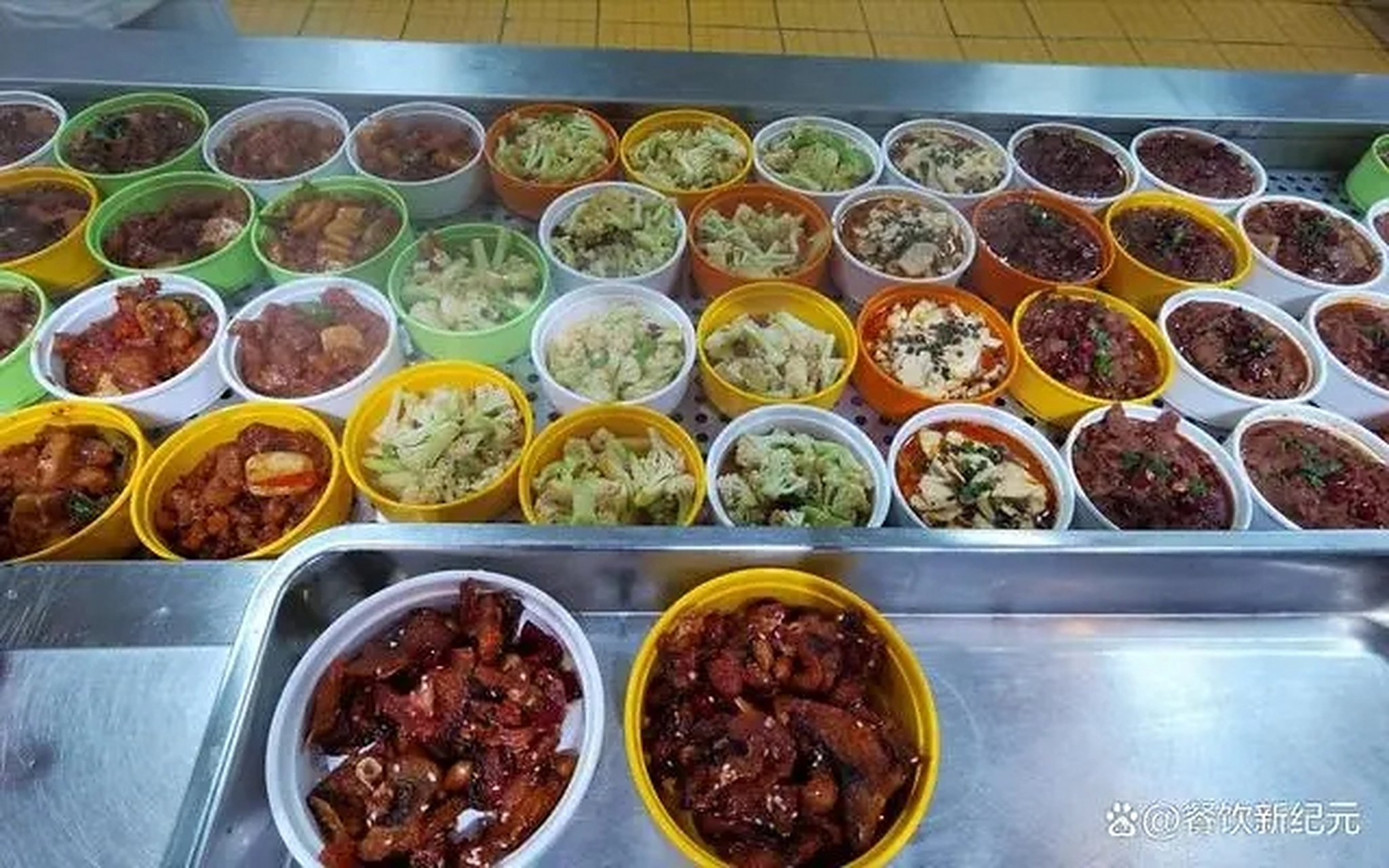 四川作为川菜的发源地,四川大学的食堂伙食果然不一样,食堂提供各类