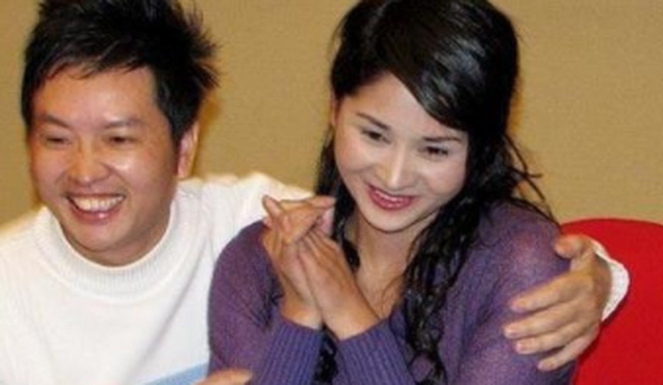 张钰要让黄健中身败名裂.