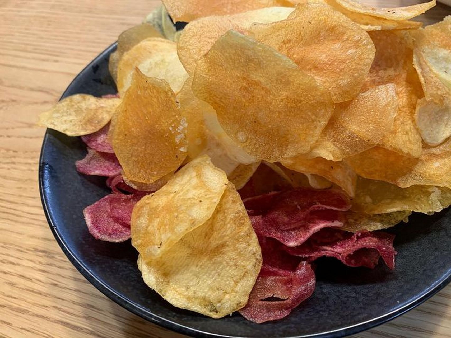 转基因土豆是通过基因工程技术对土豆进行修改和改良得到的一种土豆