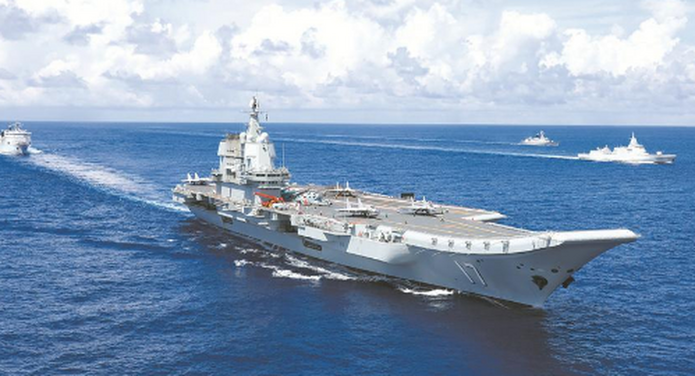 山东舰首次前出西太平洋!