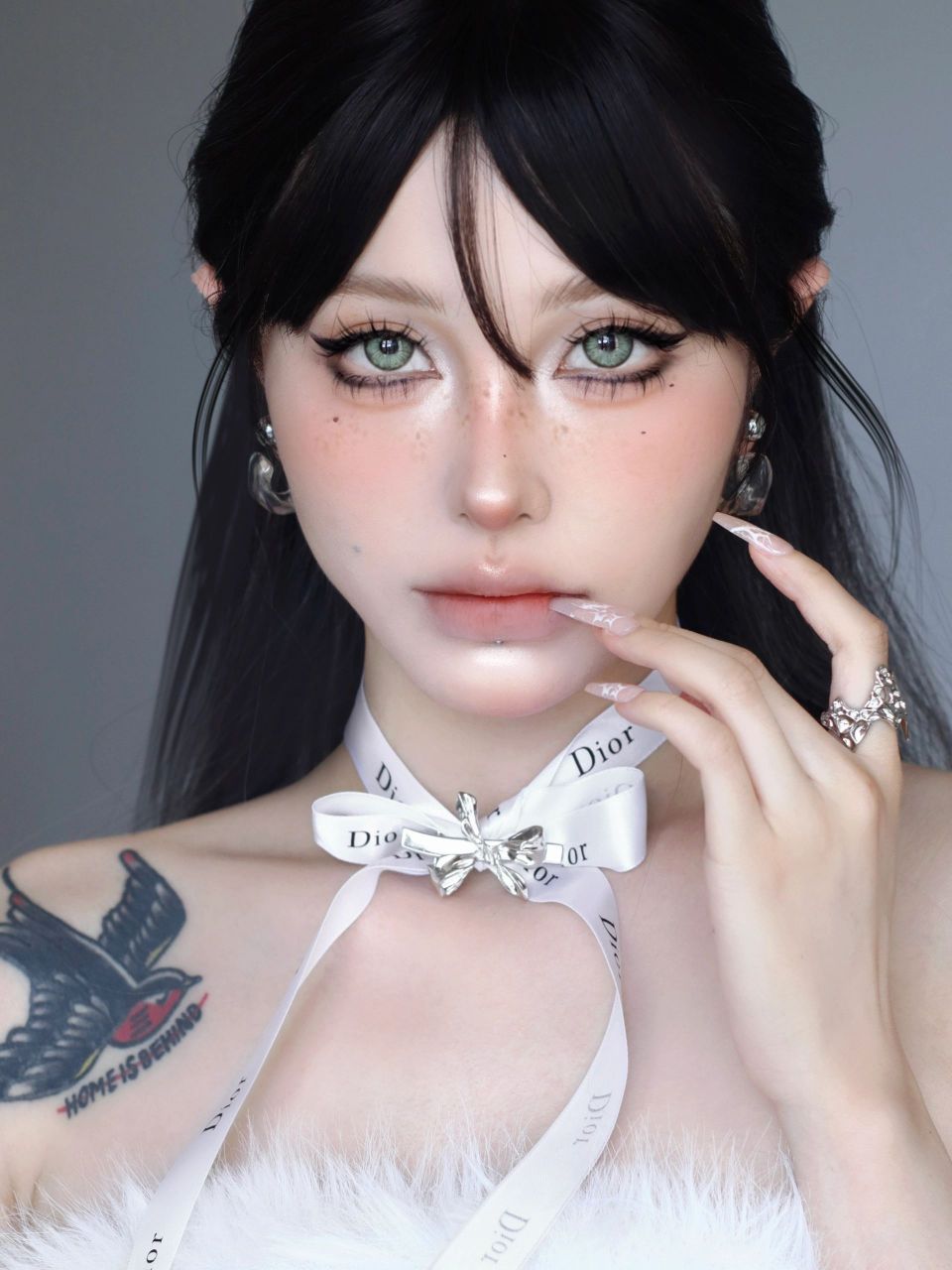 亚裔小烟熏 #来拍照了 #今日妆容 #妆 容分享 #亚裔妆 #烟熏妆