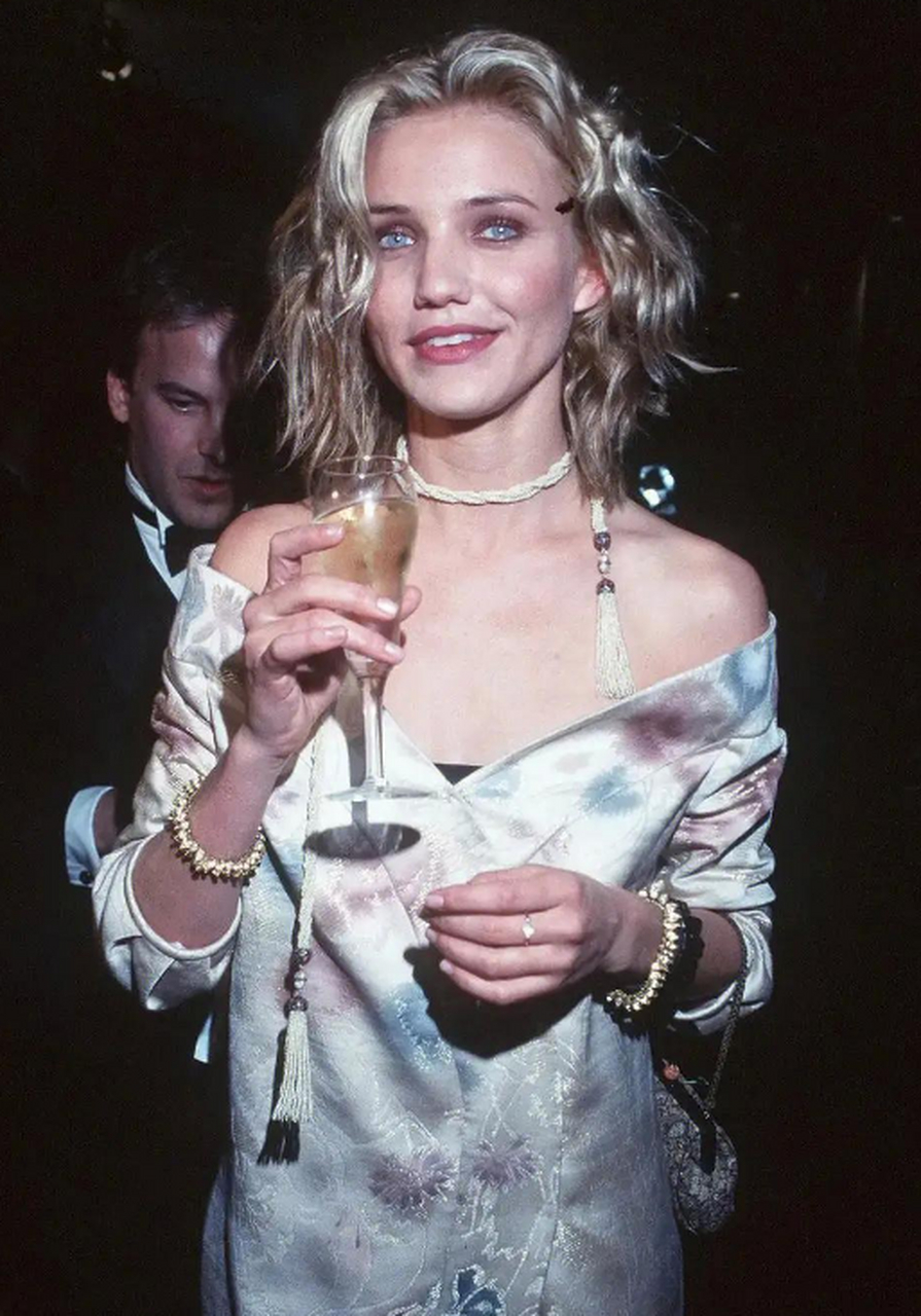 90年代的卡梅隆迪亚兹!刻在骨子里的性感!