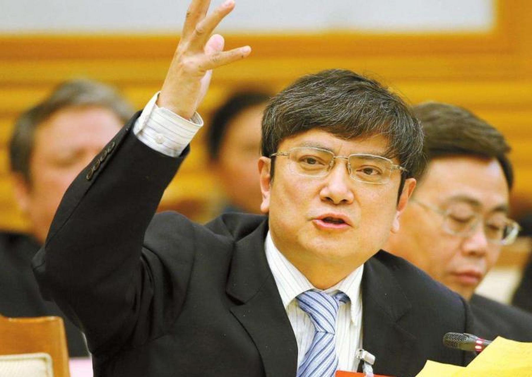 郑强教授的话语,常常能引发人深思,在国家危难之