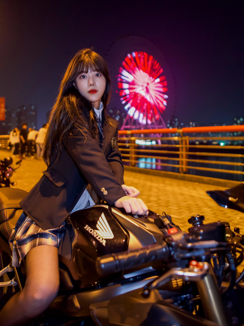 机车摄影记录 jk配上机车真的是yyds!#潮酷女骑