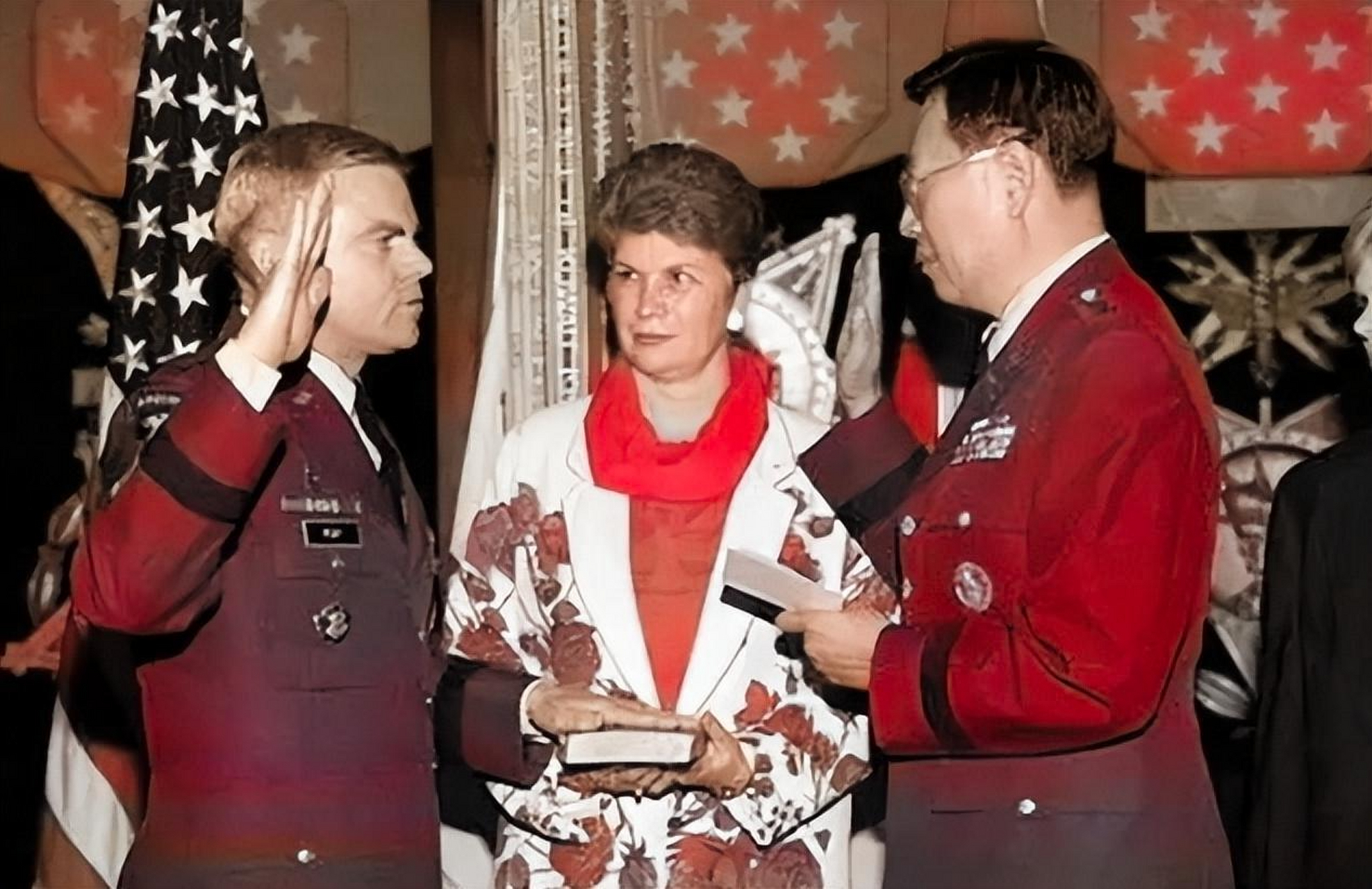 美国唯一的华裔二星少将,他的名字叫傅履仁,他的祖先是满清红旗,原姓