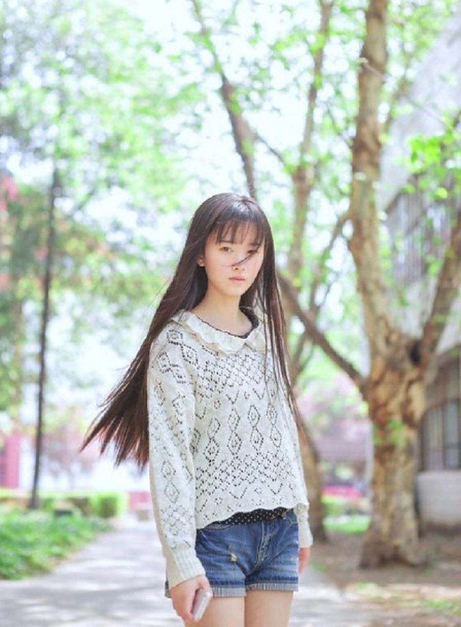 鞠婧祎早期出道前的照片,乖巧又青涩 676767