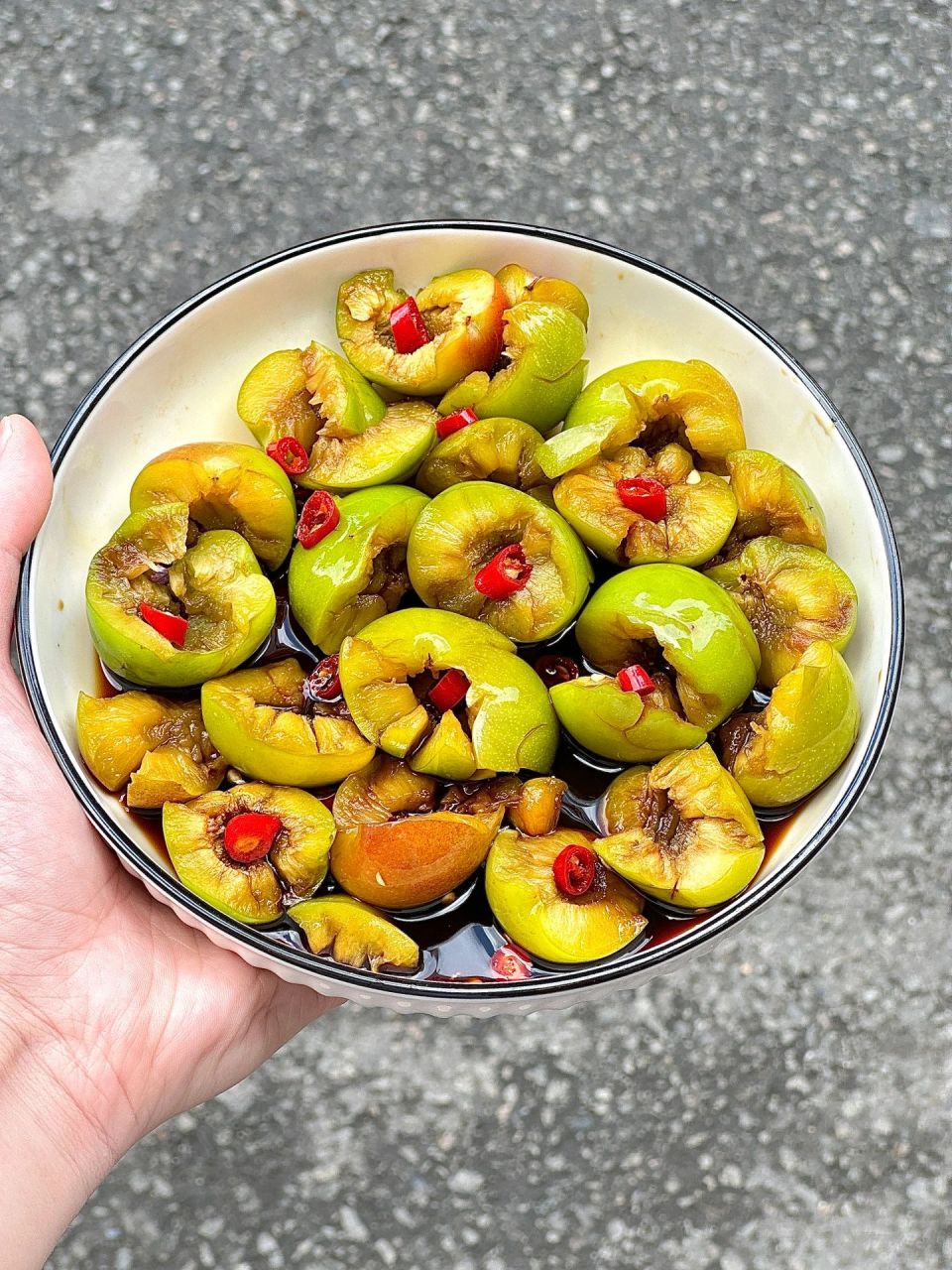 吃酱油拌李子的季节到了 广西朋友给的这个配方真的太jue了!