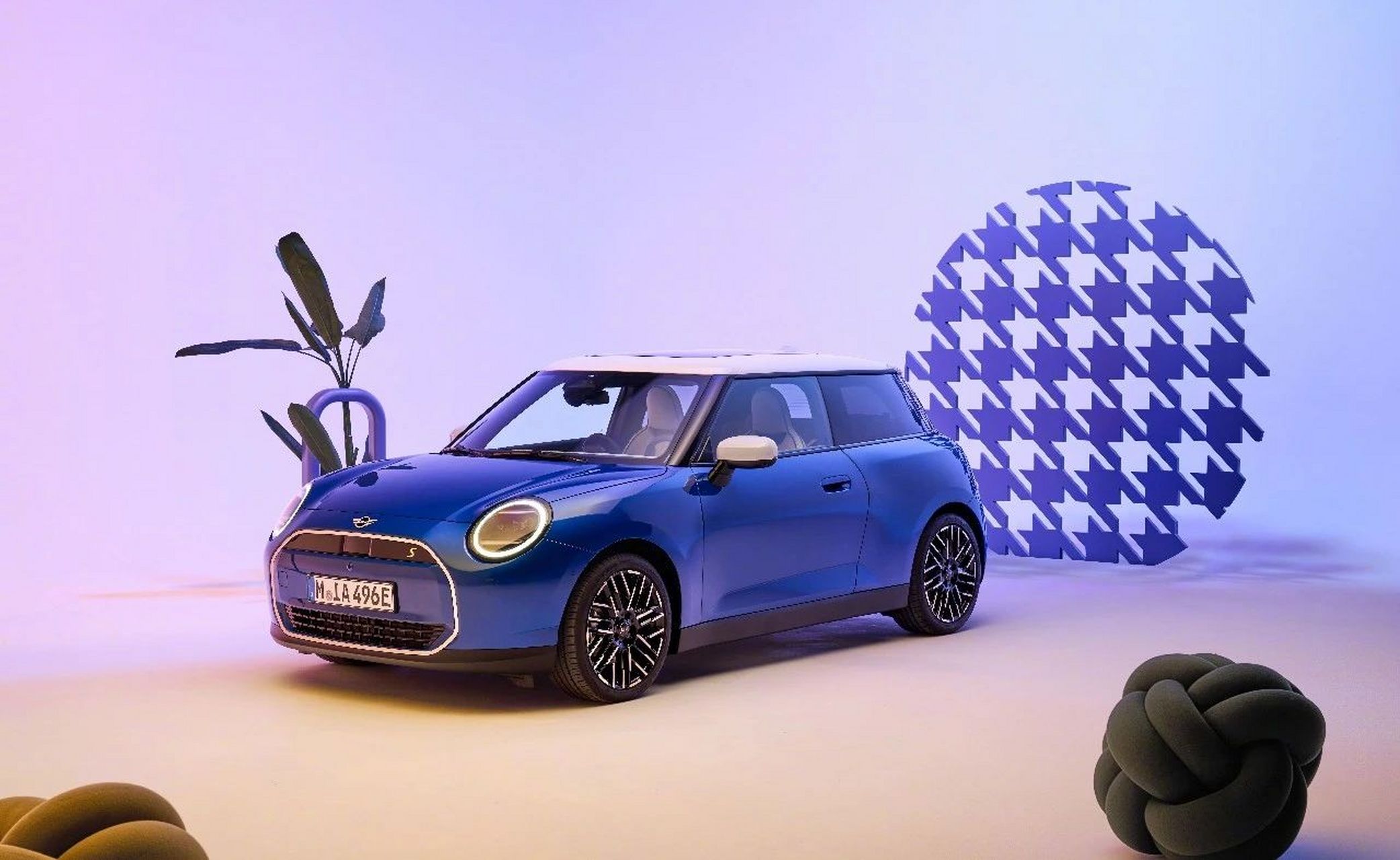 全新电力加持下的纯电宝马mini,小姐姐们还爱吗?
