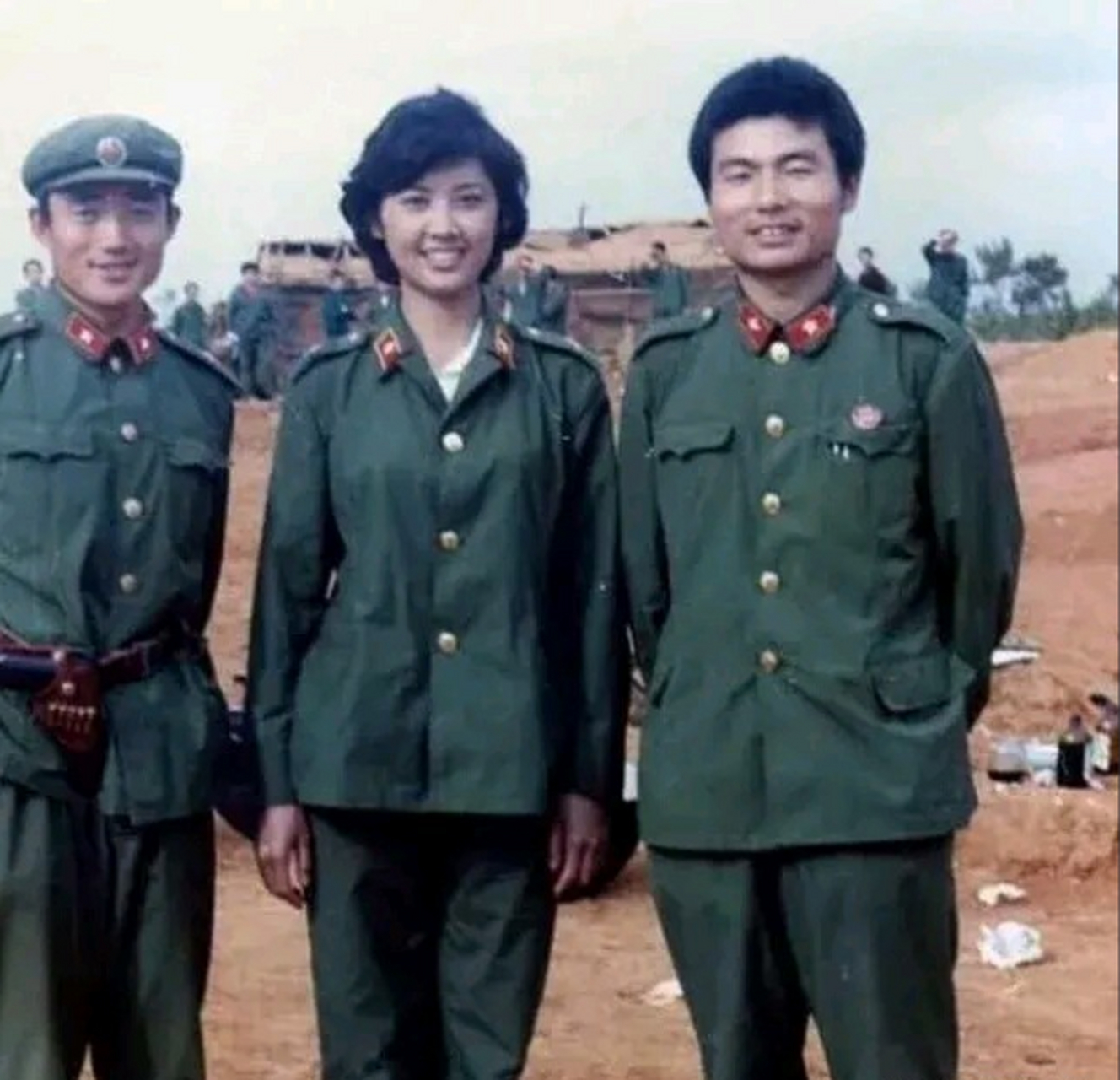 记得1987年上演了一部电视剧《凯旋在子夜》,很是轰动.