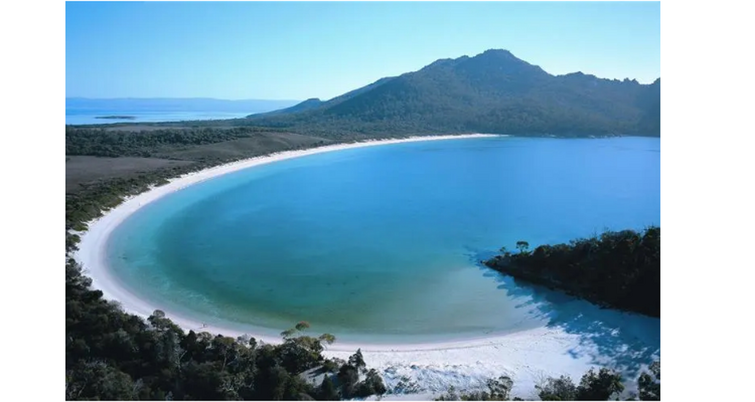 世界最美的海湾 酒杯湾 酒杯湾位于澳大利亚塔斯马尼亚州的东海岸