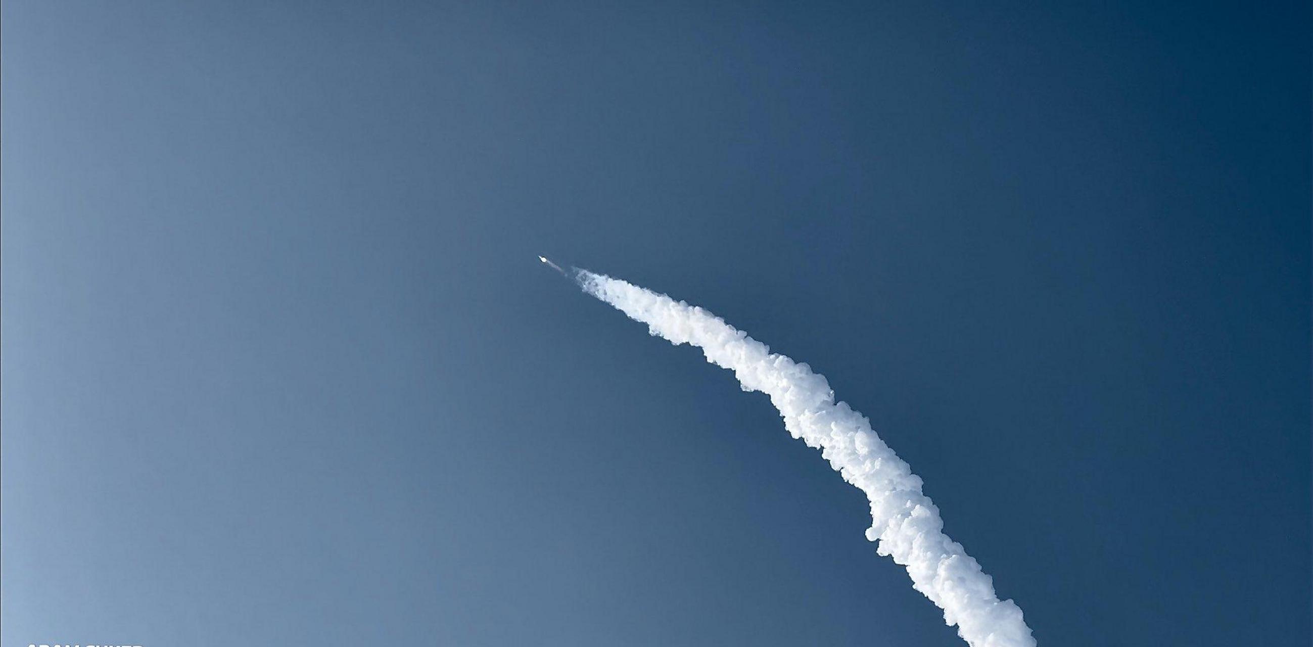 spacex这次史无前例的星箭发射终于让老马领教到了猛禽v2的惊人能量