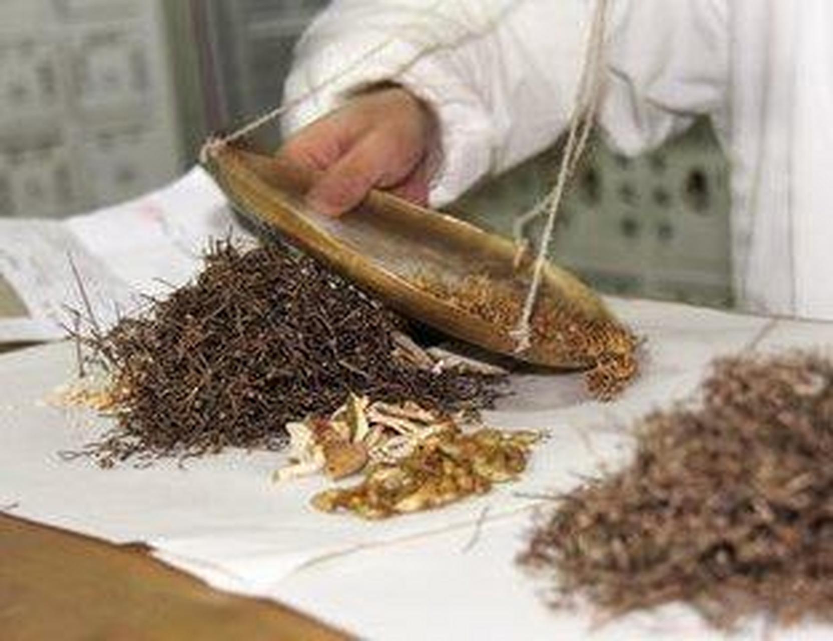 甲亢的中医治疗指对瘿气的治疗.