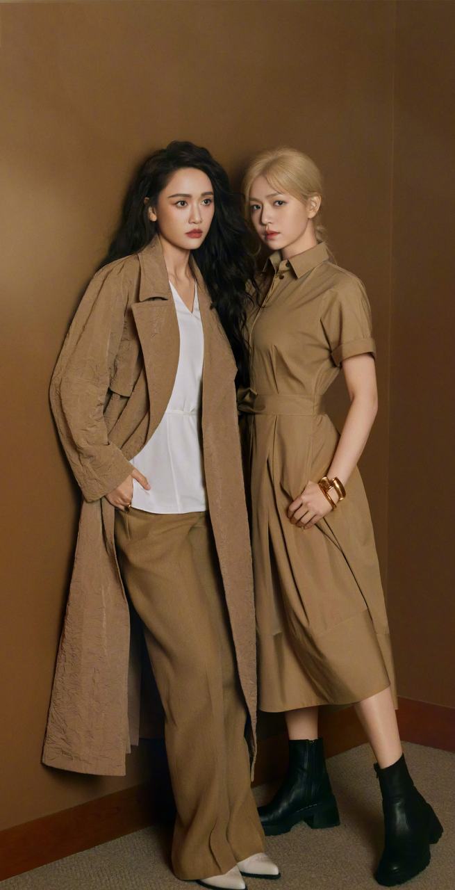 陈乔恩与陈妍希合体拍摄《摩登第九期》封面照