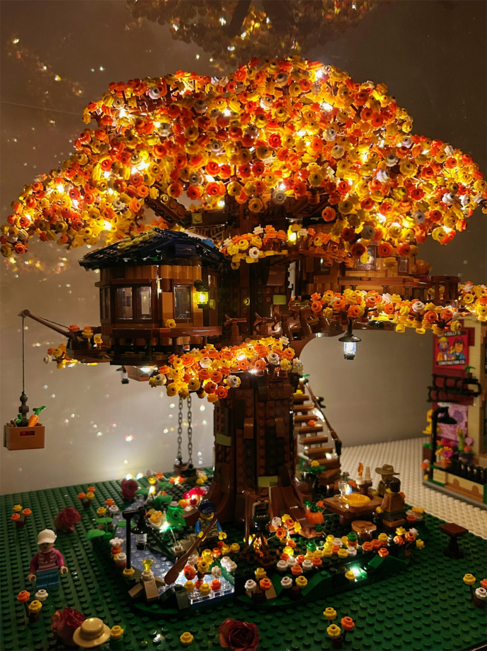 又是被乐高树屋治愈的一个夜晚  睡前又被治愈了  随手拍了两张  送给