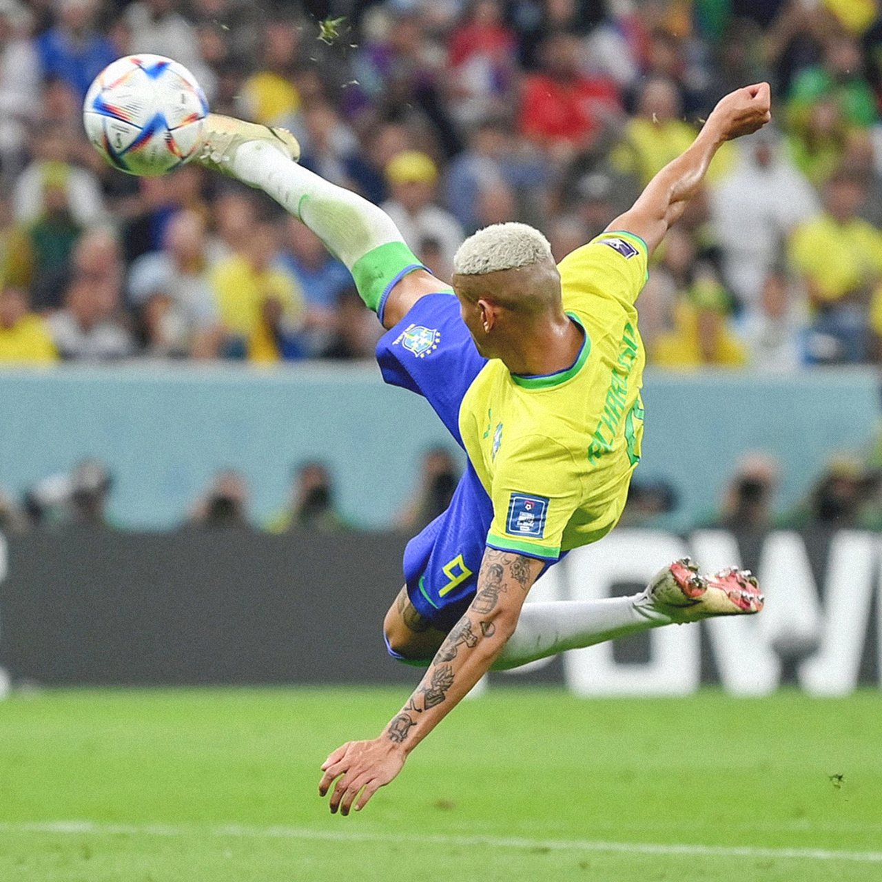 这些倒钩射门中,你对谁的印象最为深刻呢?