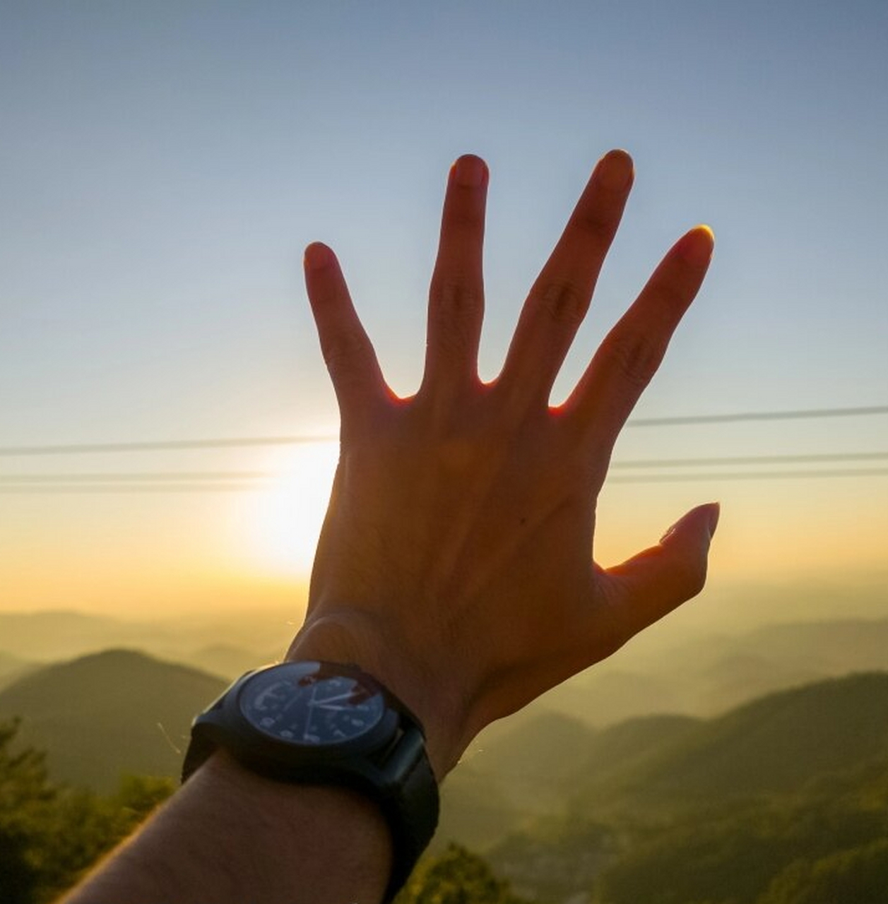 人间记录  吃完疯狂星期四,我来到了奶奶长大的地方