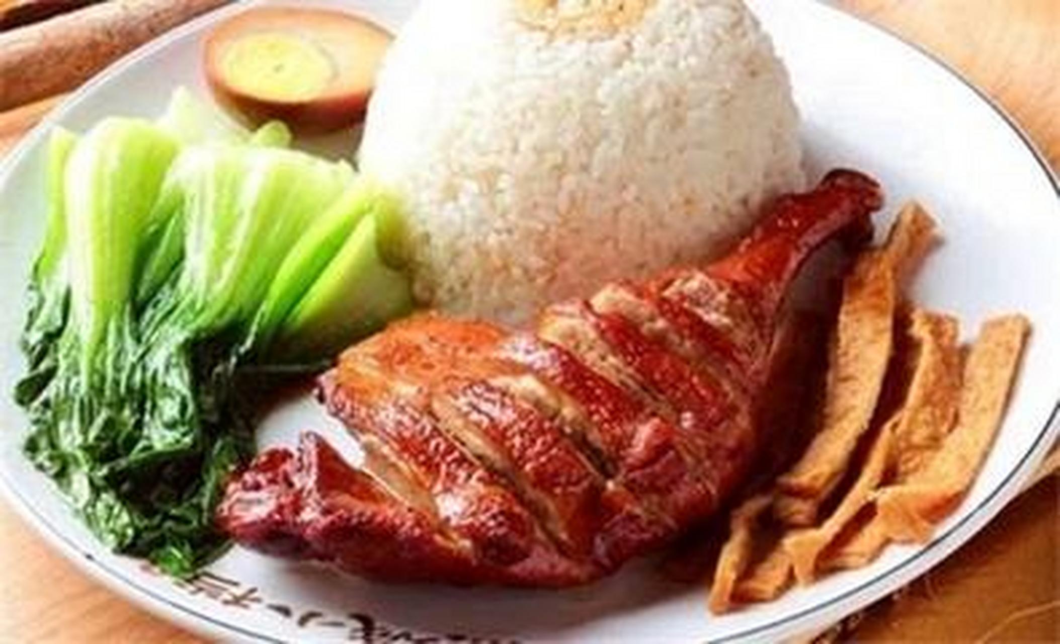【妙手生花,巧做卤鸭腿配米饭】卤香四溢,口感紧实,咸香可口,肥而不腻