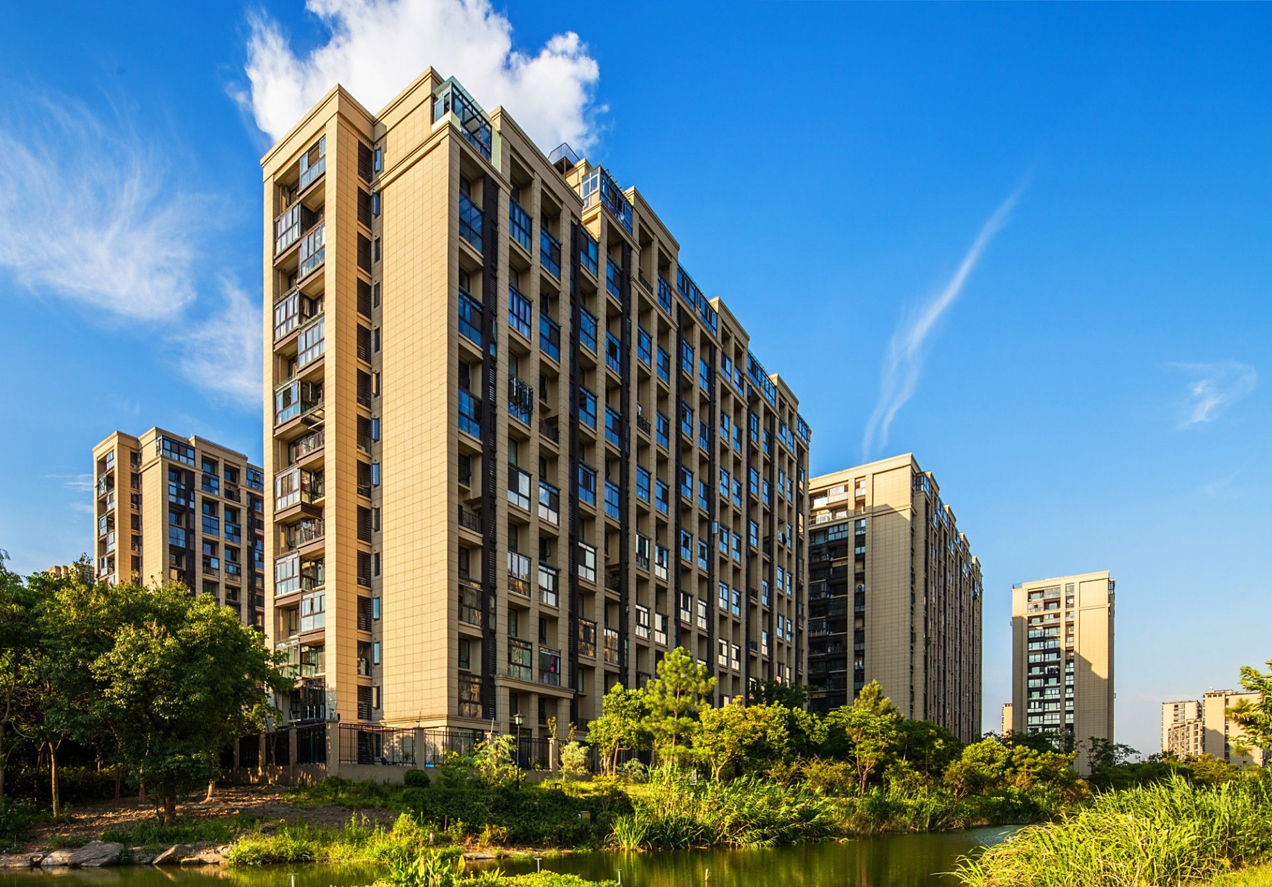 在单位积累工龄,5年之后该结婚生孩子了,分房子先