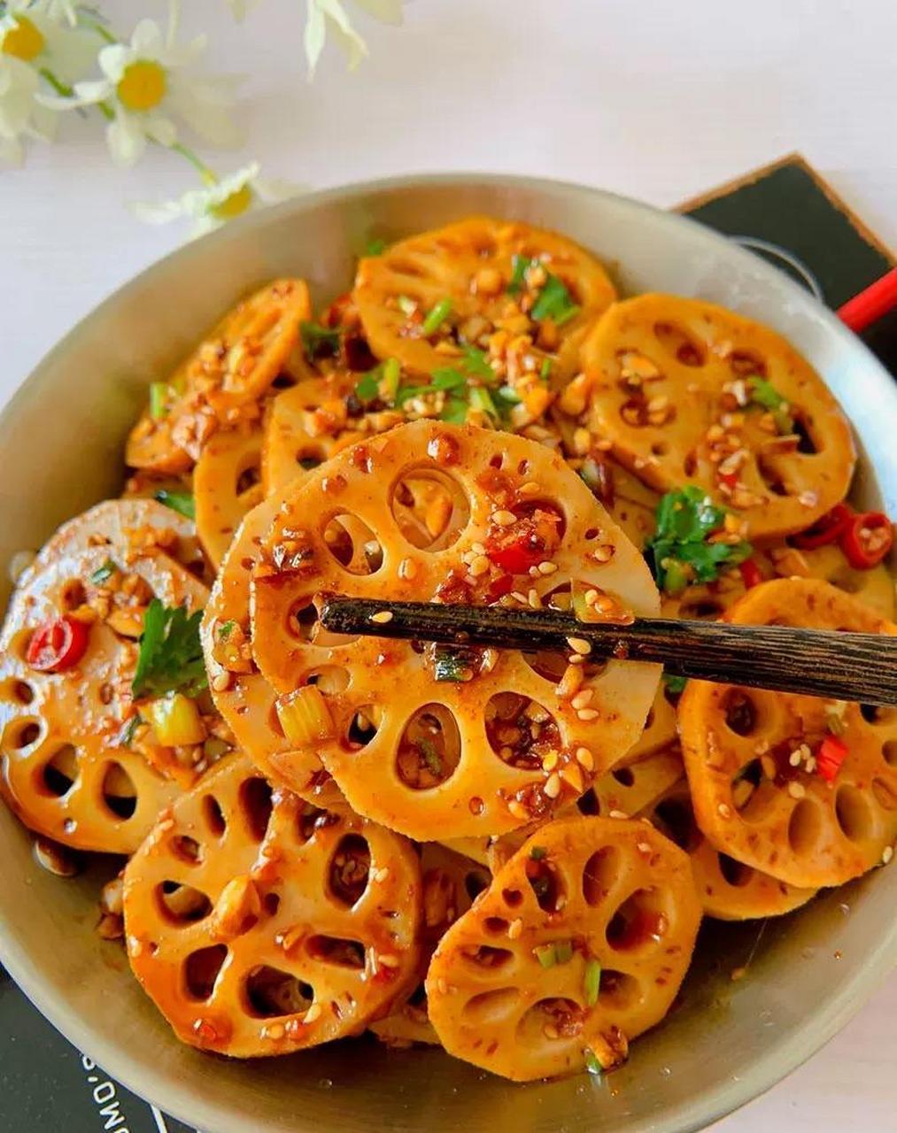 酸辣脆爽凉拌藕片,酸辣开胃,简单零失败!