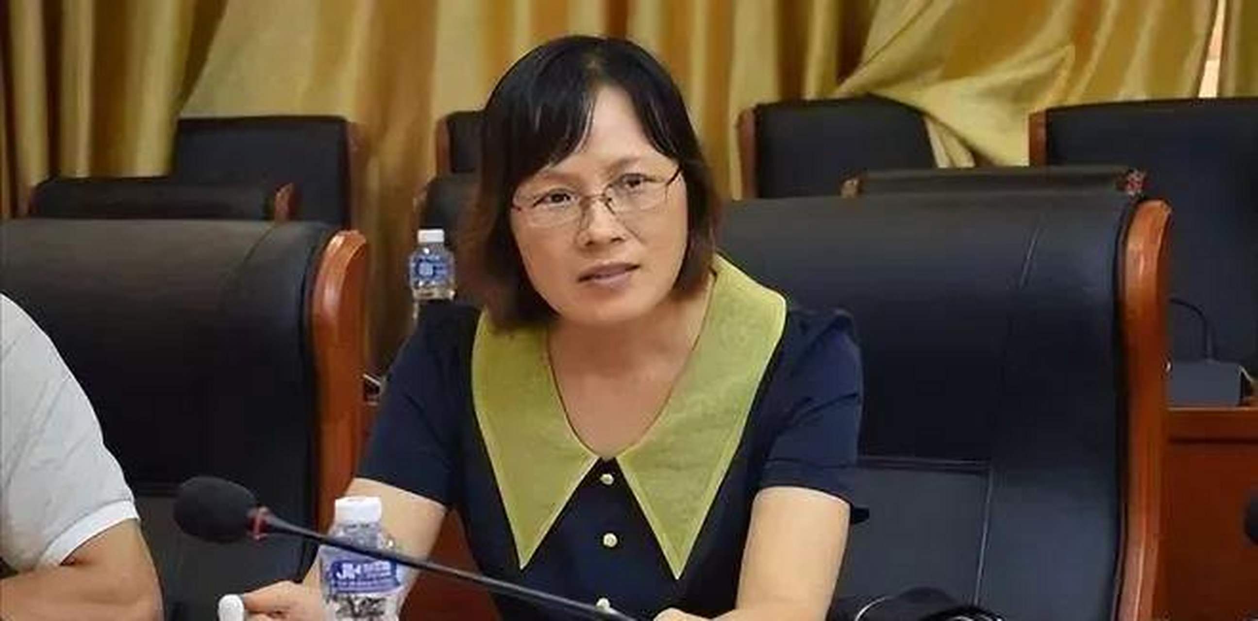 中国最好色的女官员,贪污受贿,花费千万包养180多名"