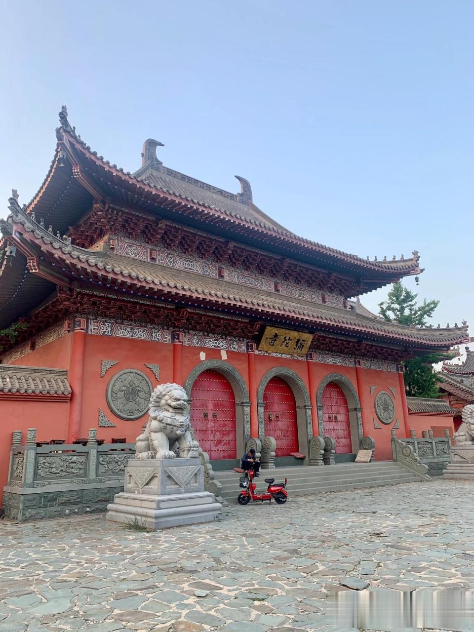 白塔堡镇的白塔(无垢净光塔).