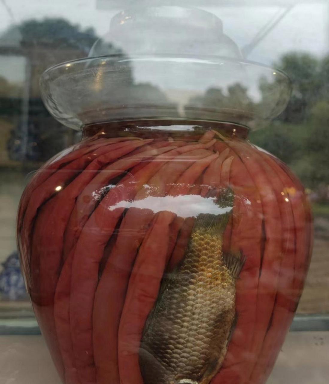 泡辣椒为什么要把鱼放里面啊?