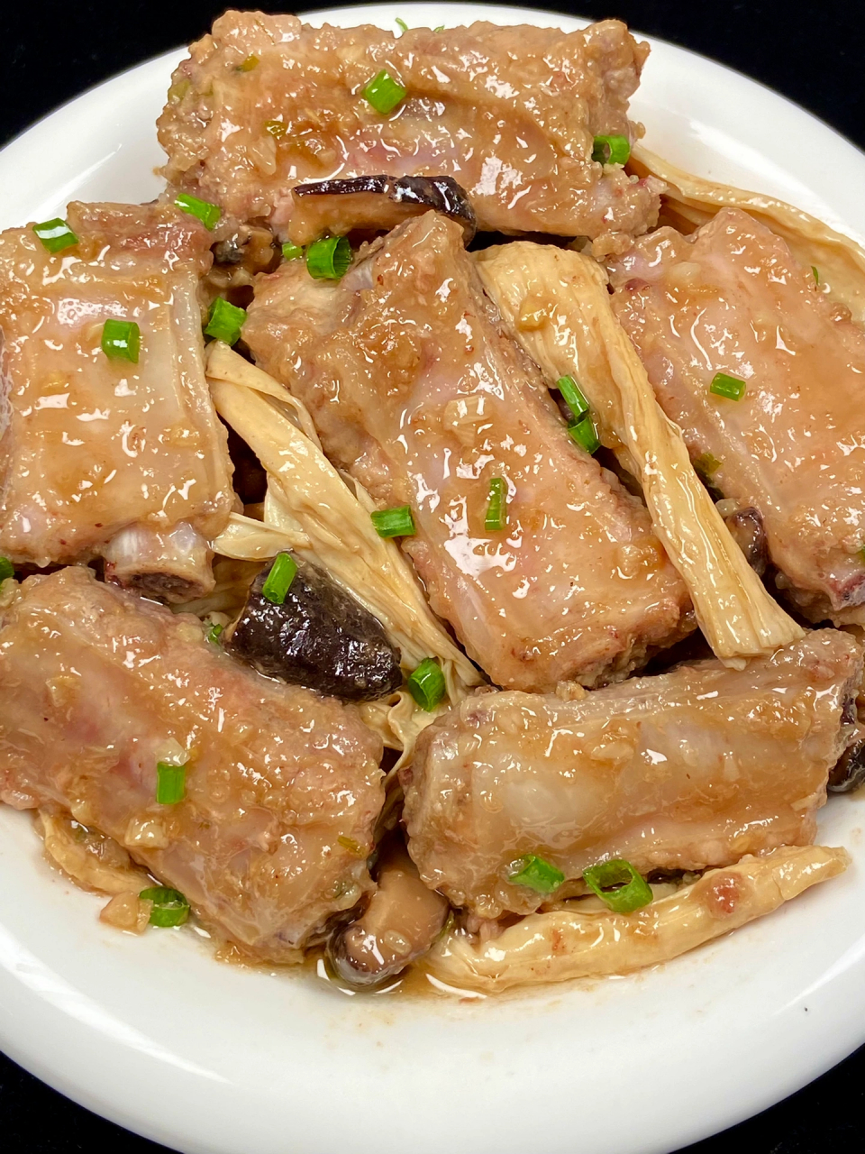 腐竹蒸排骨这样做软烂脱骨,还会爆汁!真的绝了!