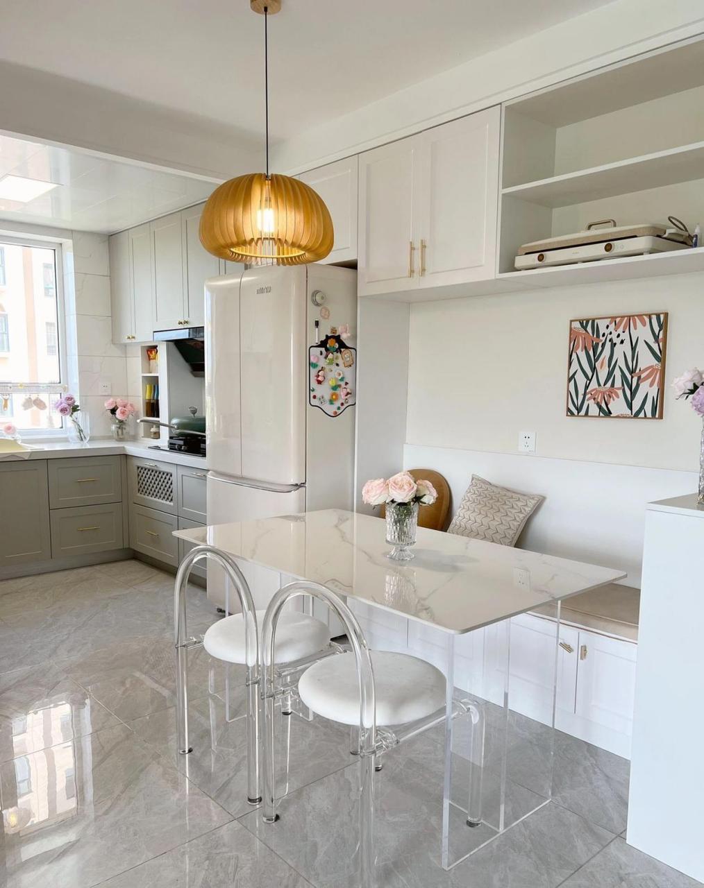 4平米的开放式u型小厨房,乘满了三餐四季!