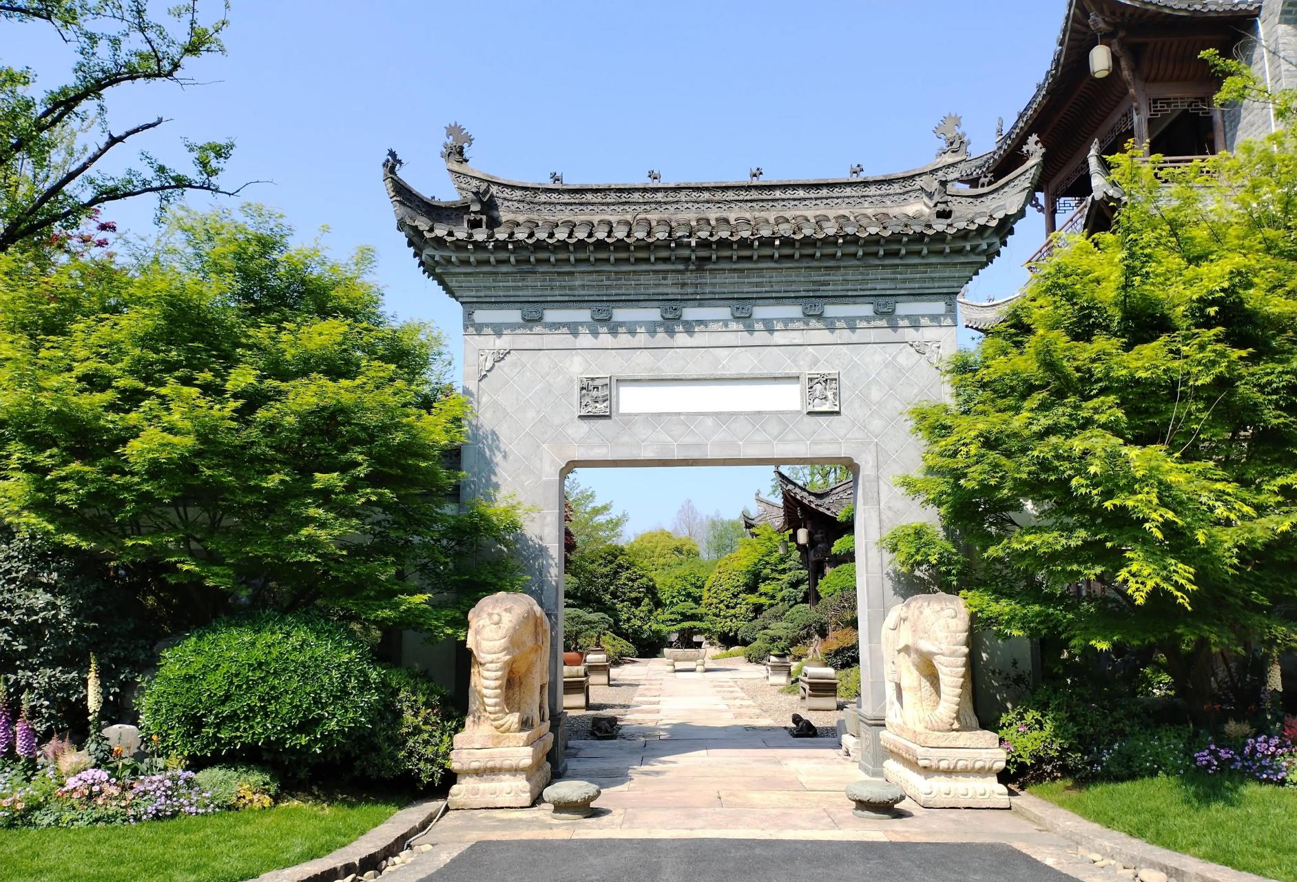 昨天去了一趟在余杭区,良渚街道,石桥村的"中国院子.