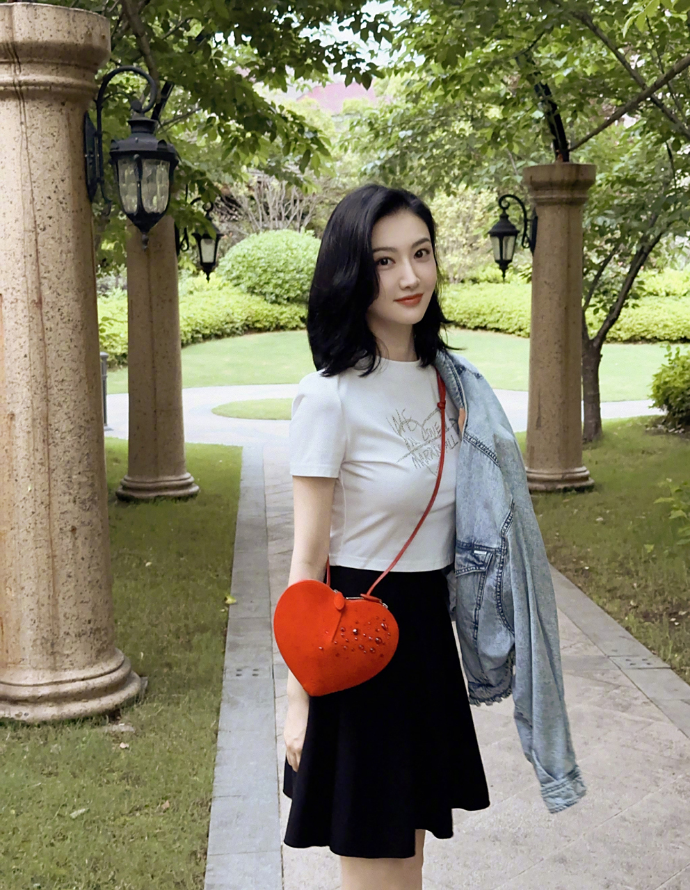 景甜夏日户外清爽随拍!