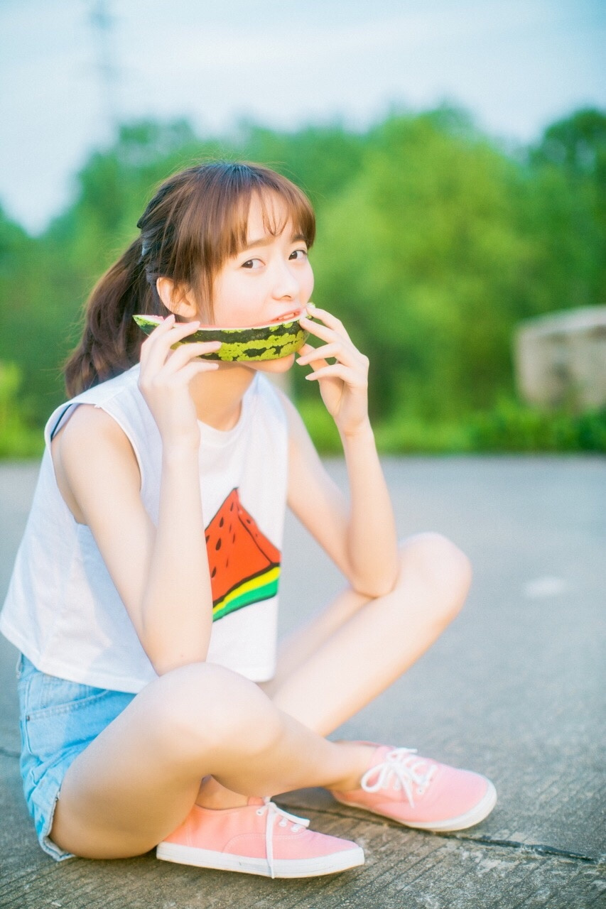 女汉子都有一颗长满胡渣的少女心.——李宫俊