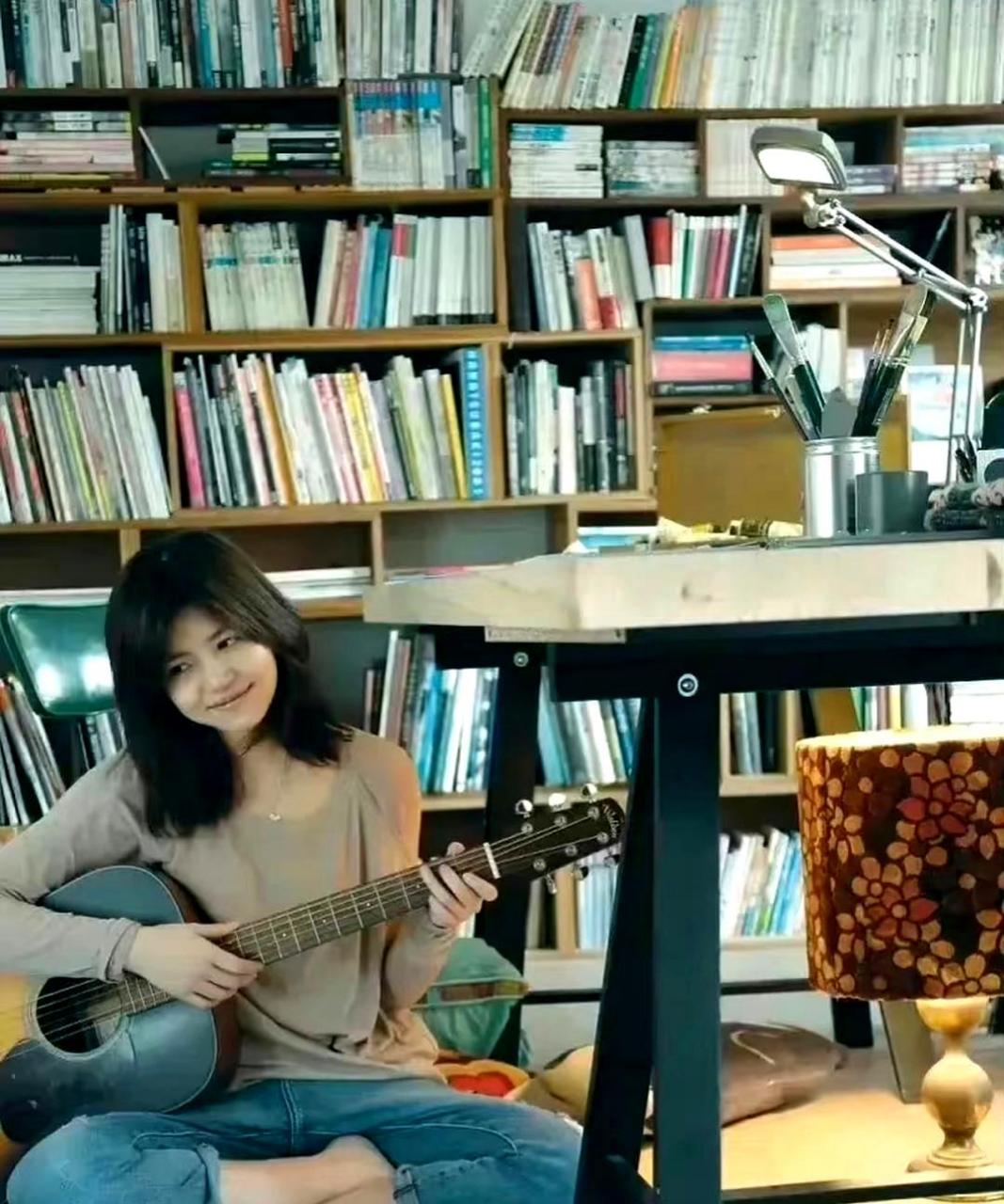 难以想象如此清纯可爱的陈妍希竟是女海王,实在让人惊讶,真是对她的